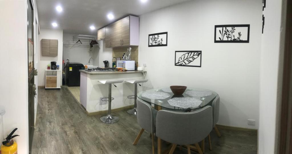 Apartamento Confortable, Amoblado En Богота Екстер'єр фото